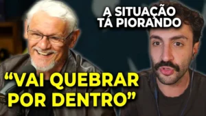 Capa do vídeo do professor Gustavo Gaiofato onde ele explica a crise nos EUA. O professor Gustavo Gaiofato aparece na capa ao lado direito e o comandante Robinson Farinazzo ao lado esquerdo. Em primeiro plano, aparecem as escritas "A situação está piorando" e "vai quebrar por dentre".